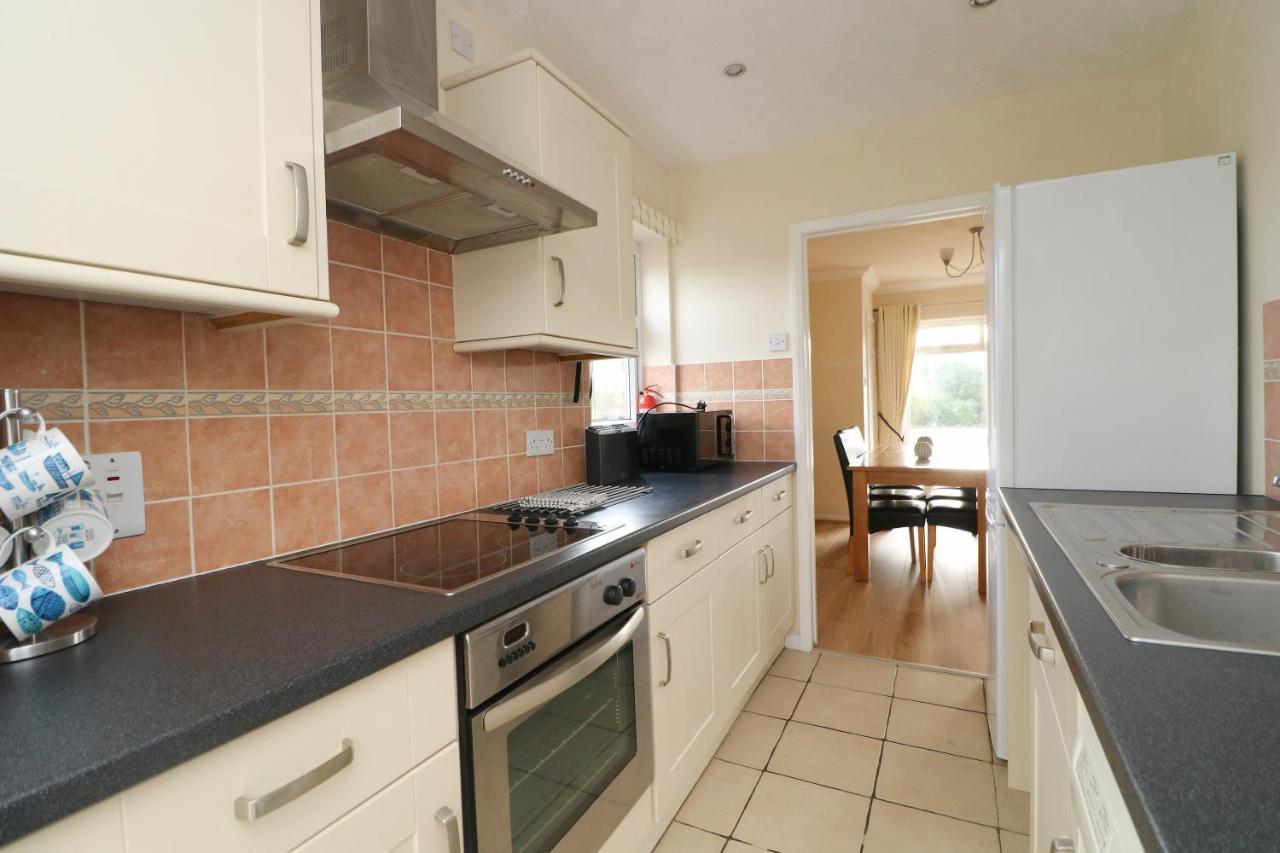 Holiday Bungalow, Short Drive To 7 Beaches! Saint Merryn Exterior photo